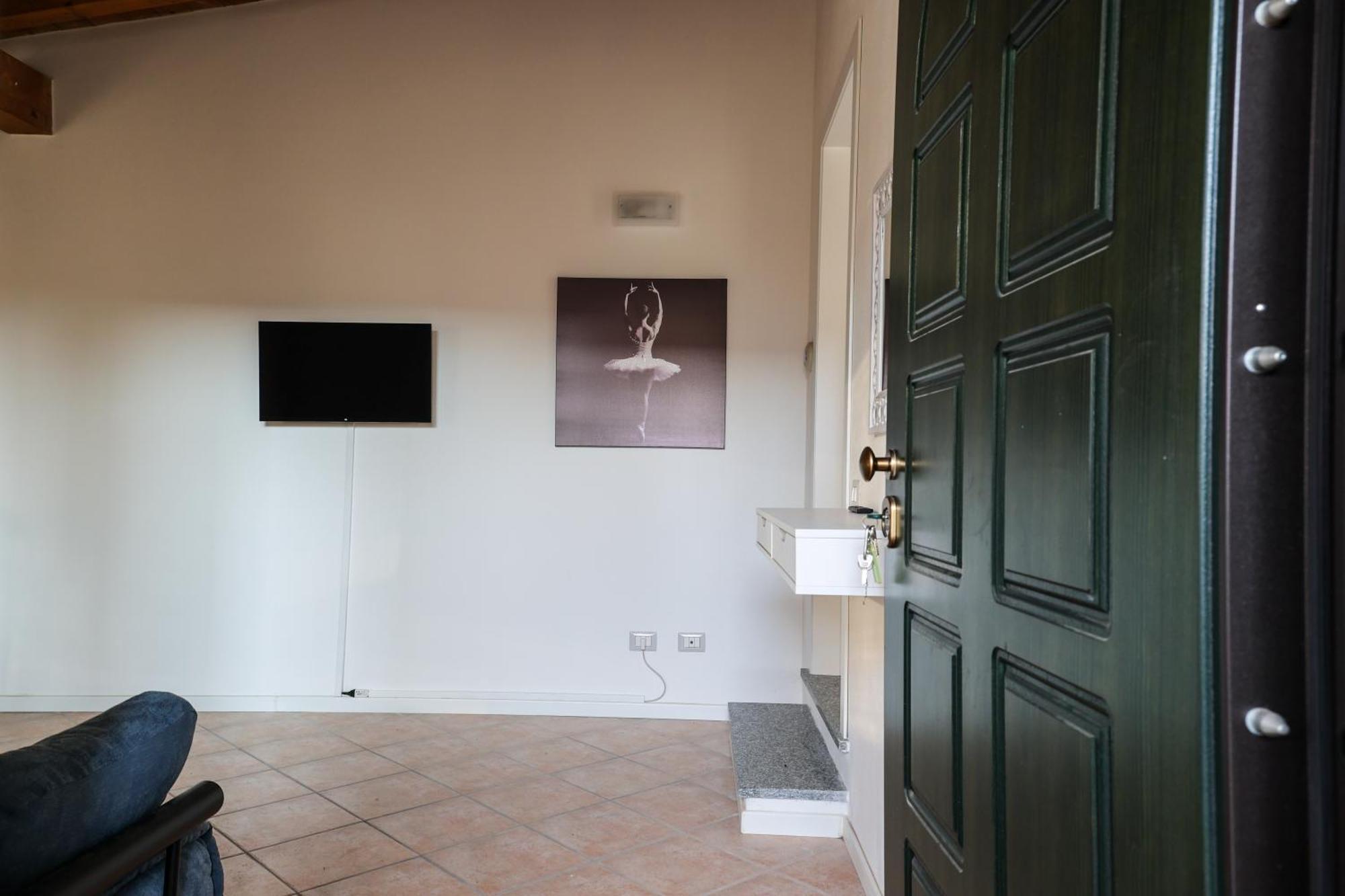La Casa Di Rosy Apartman Oleggio Kültér fotó